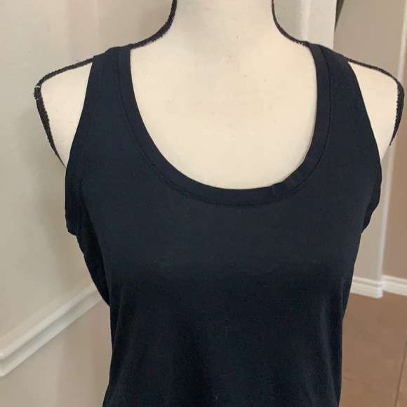 Fabletics Black racer back Hi-lo tank top - Picture 4 of 14
